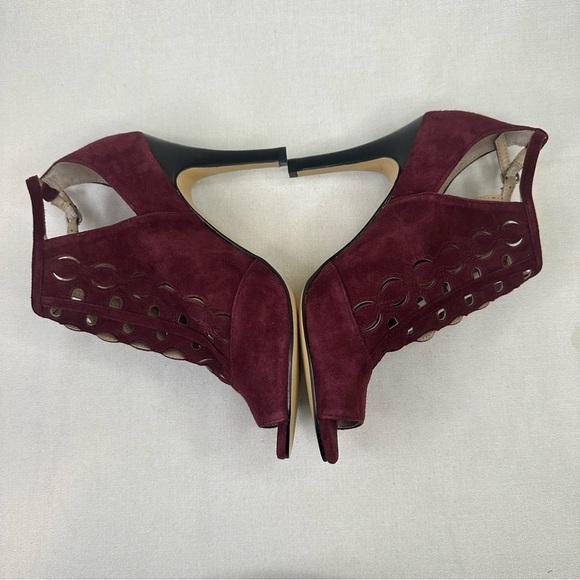 Adrienne Vittadini Grins Bootie 7 Maroon Suede Stiletto Heels - Picture 5 of 13